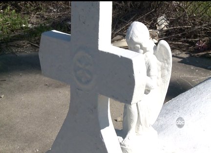 Sinking Cemeteries Exemplify Erosion Problem in Southeast Louisiana