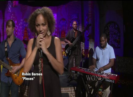 Robin Barnes: “Pieces”