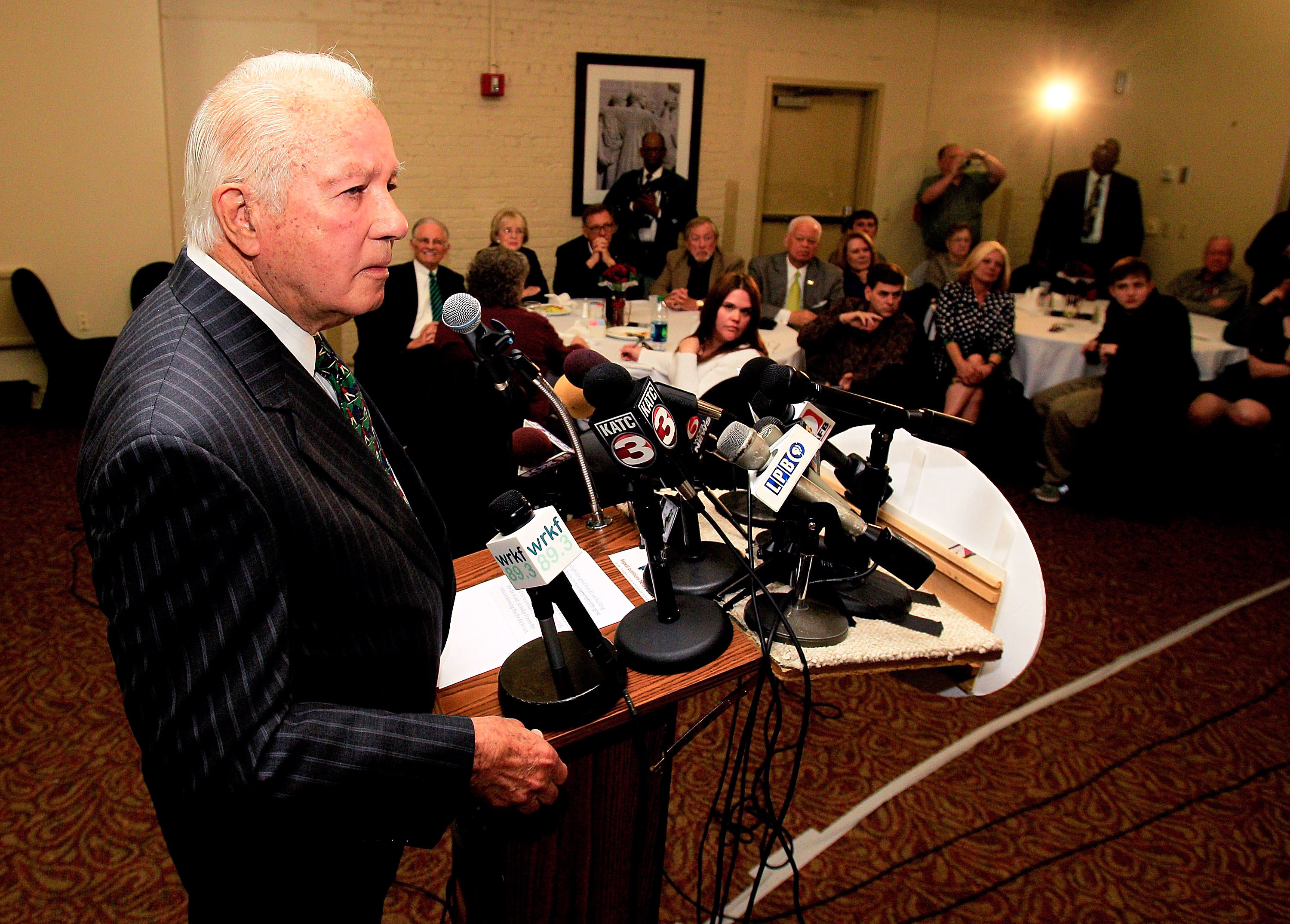 Edwin Edwards Announces Run For U.S. Congress