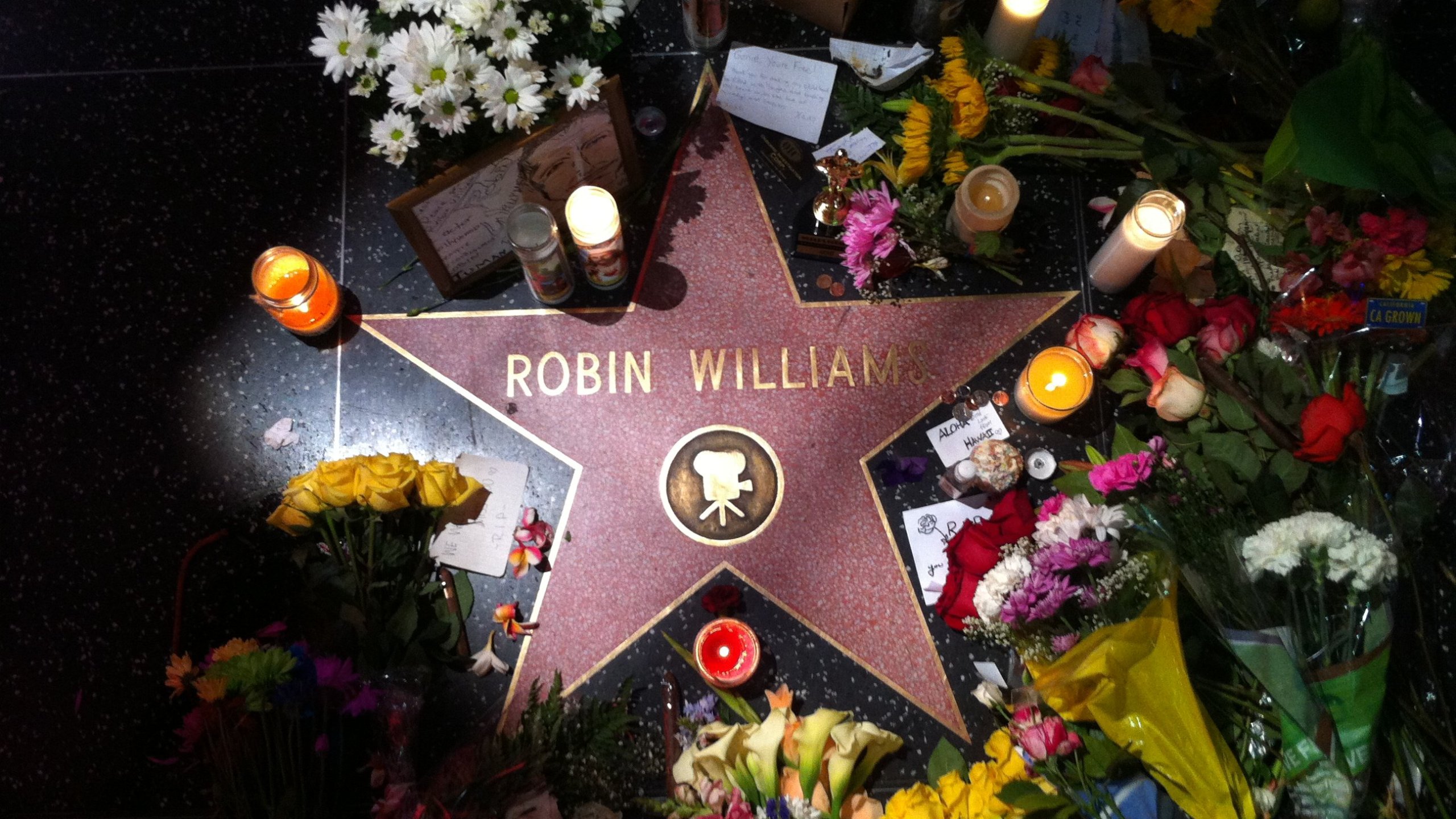 Robin Williams’ Hollywood Walk of Fame Shrine