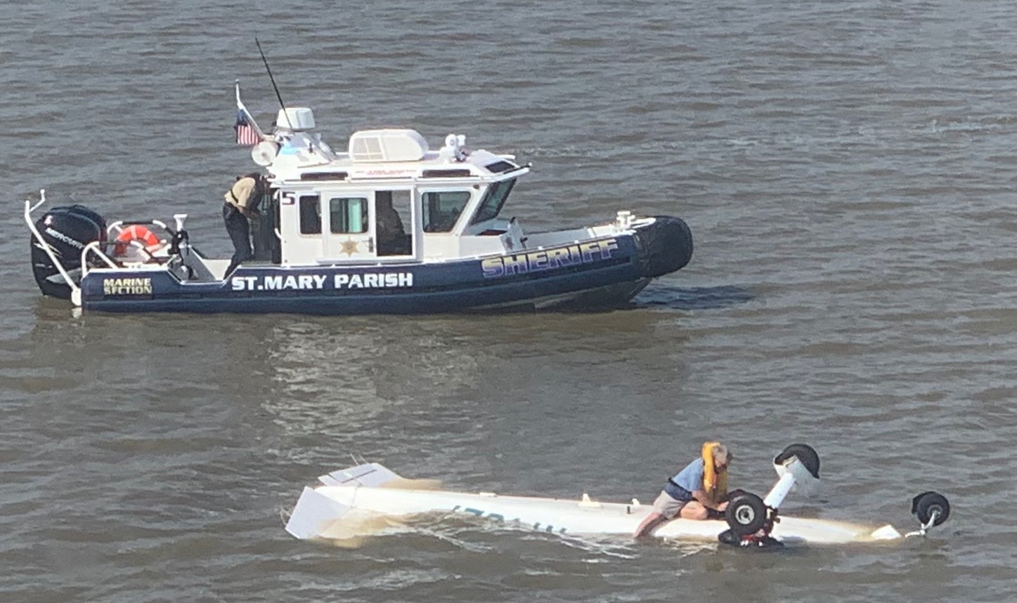 https://digital-staging.wgno.com/news/louisiana/coast-guard-pulls-pilot-from-wreckage-in-waters-south-of-morgan-city