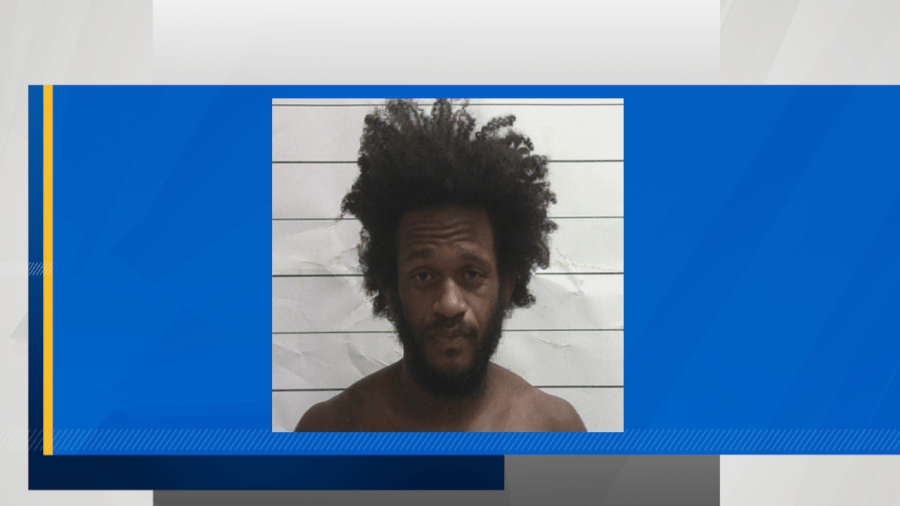 https://digital-staging.wgno.com/news/crime/stabbing-suspect-apprehended-on-esplanade-avenue-nopd-reports