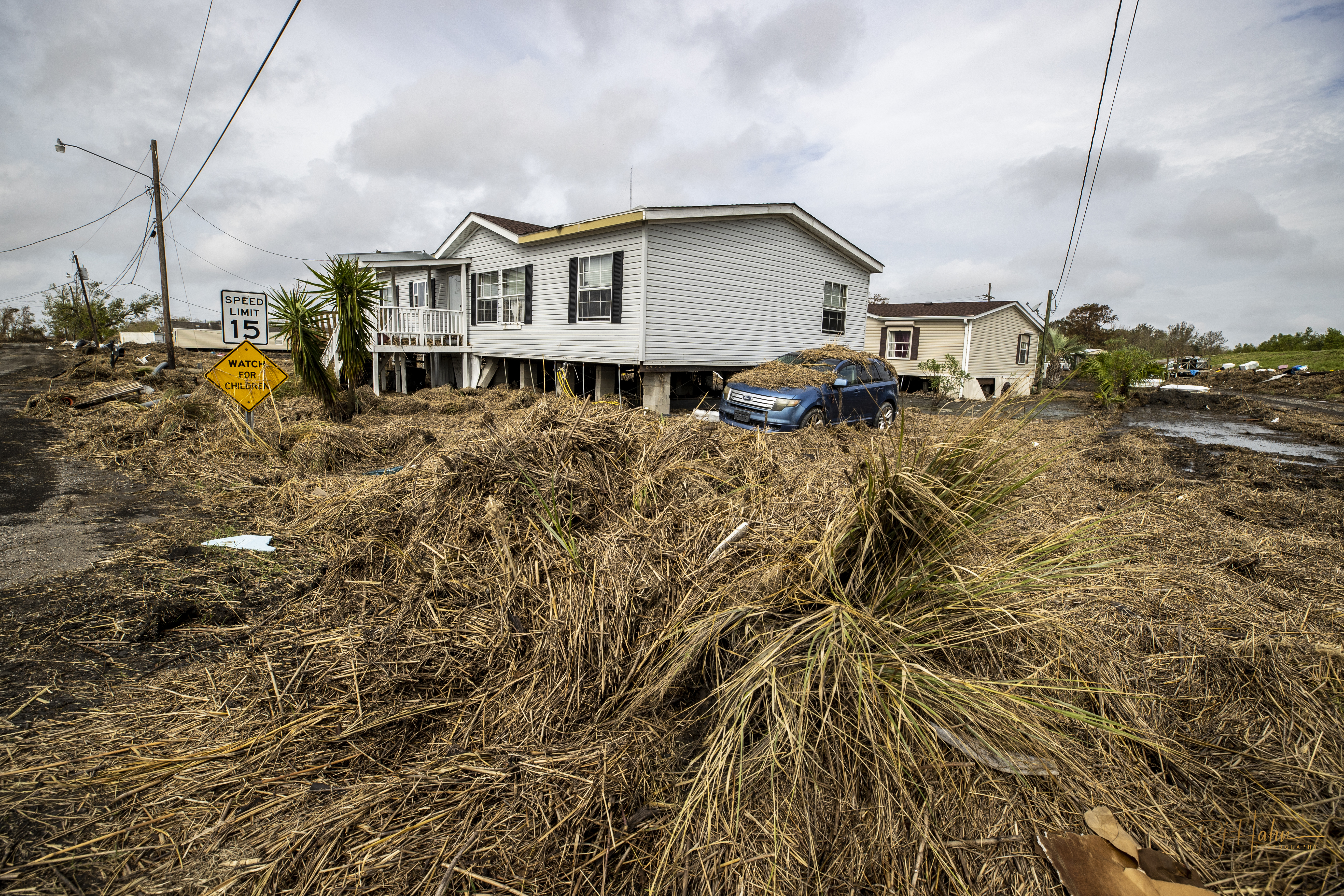 https://digital-staging.wgno.com/news/photos-hurricane-ida-unearths-the-dead-as-caskets-strewn-across-plaquemines-parish/