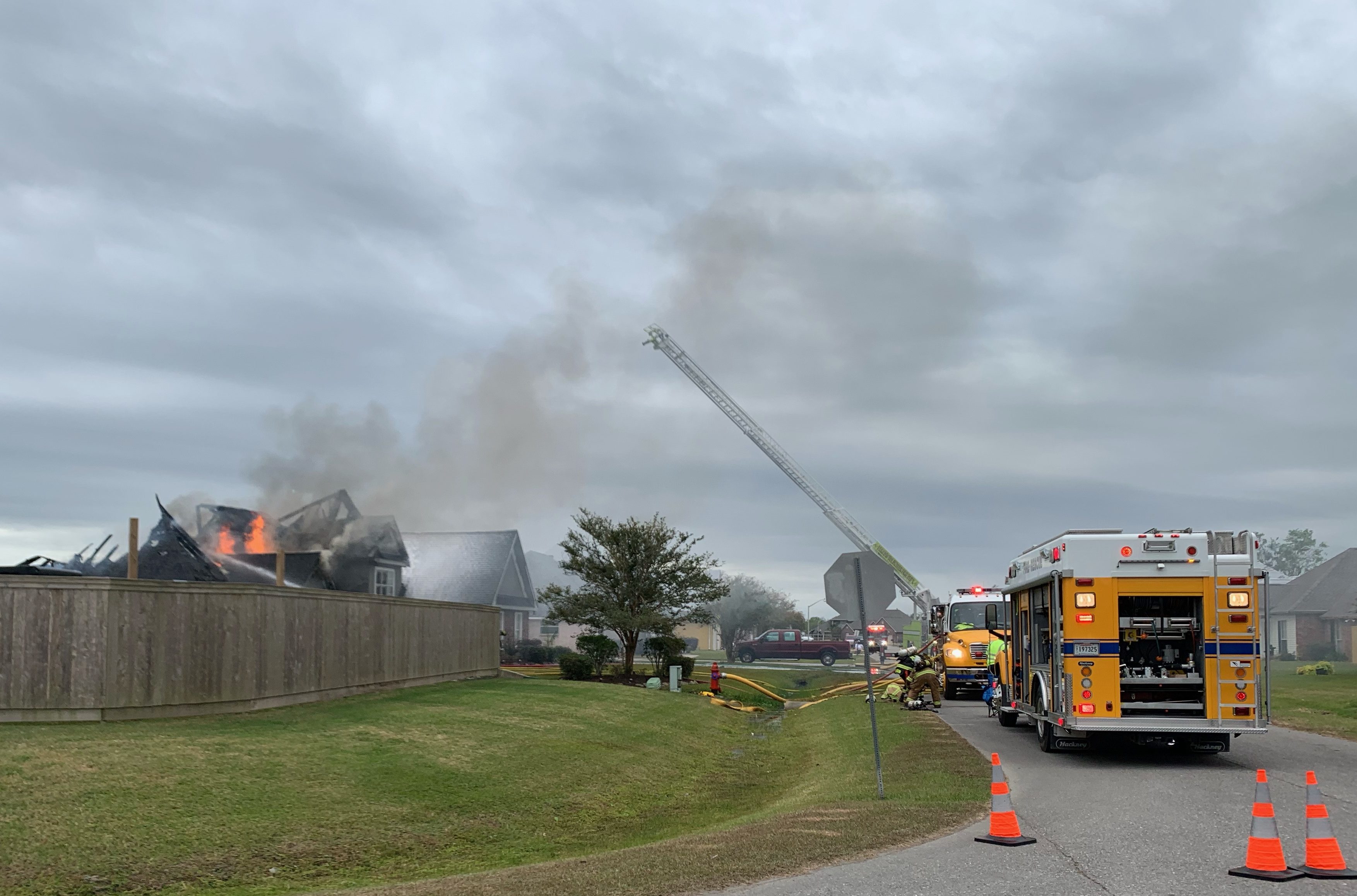 Hahnville house fire 11.18.21