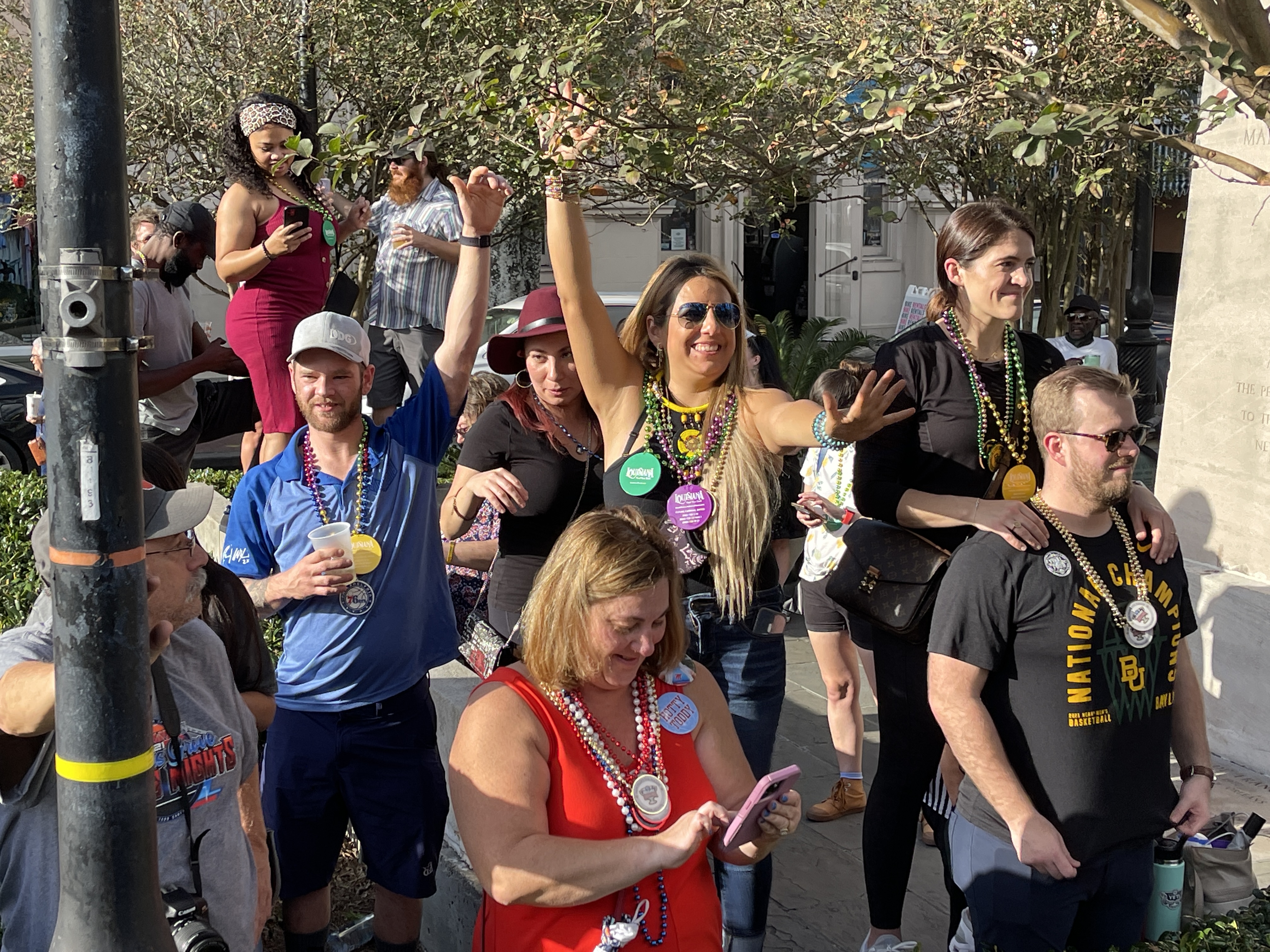 https://digital-staging.wgno.com/news/local/gallery-2021-allstate-sugar-bowl-parade-rolls-through-french-quarter-on-new-years-eve/