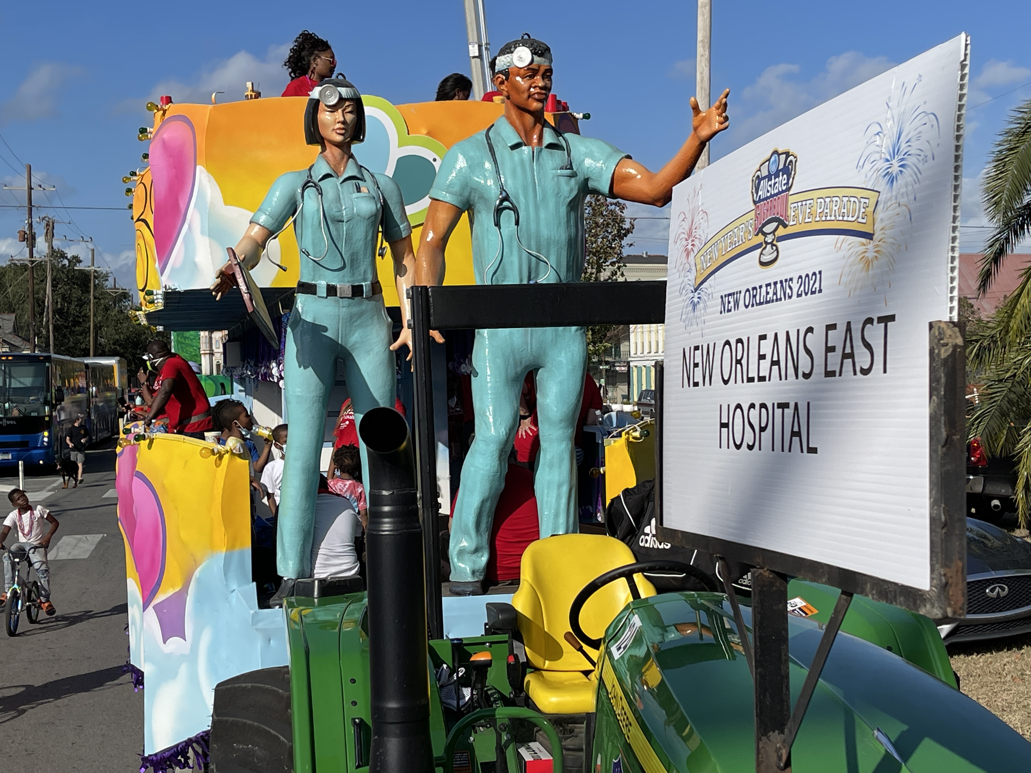 https://digital-staging.wgno.com/news/local/gallery-2021-allstate-sugar-bowl-parade-rolls-through-french-quarter-on-new-years-eve/