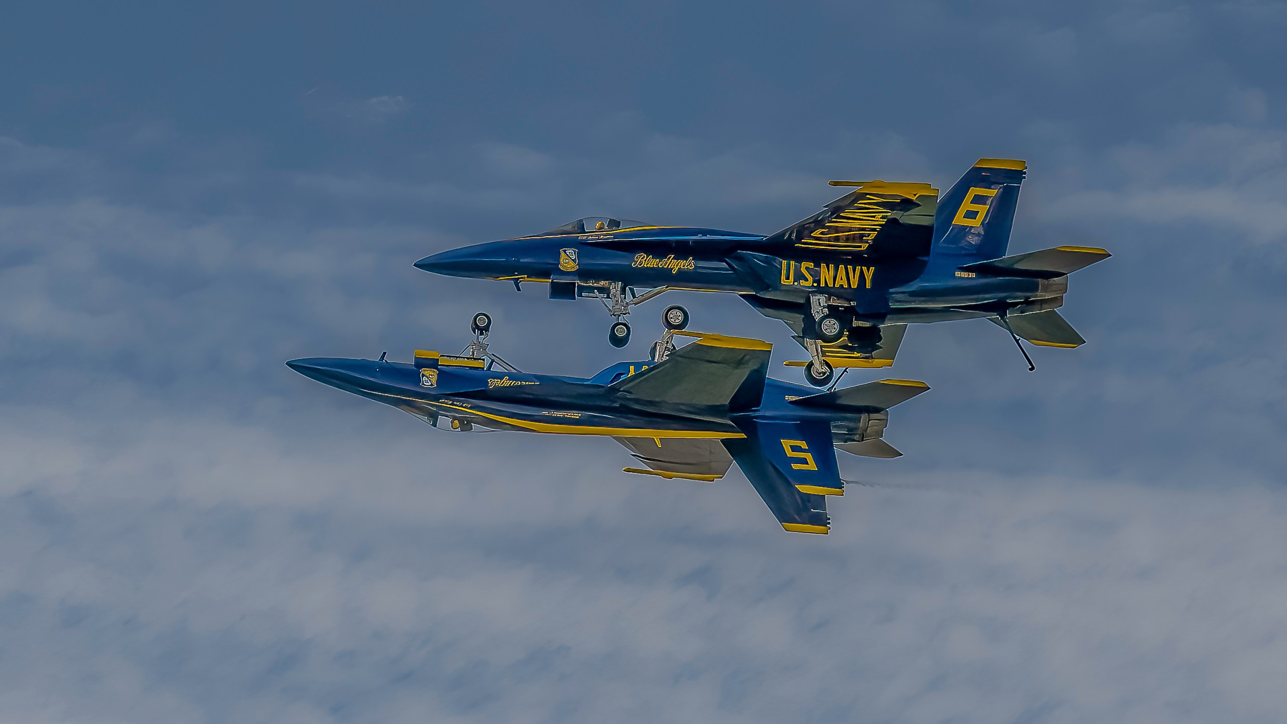 https://digital-staging.wgno.com/news/local/gallery-see-the-spectacular-blue-angels-soar-in-new-orleans-air-show/