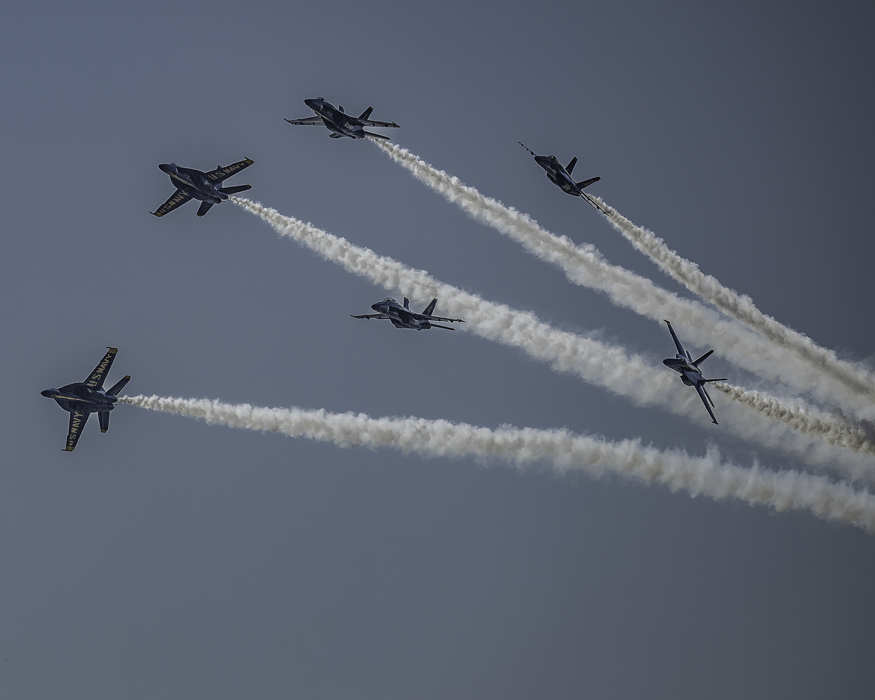 https://digital-staging.wgno.com/news/local/gallery-see-the-spectacular-blue-angels-soar-in-new-orleans-air-show/