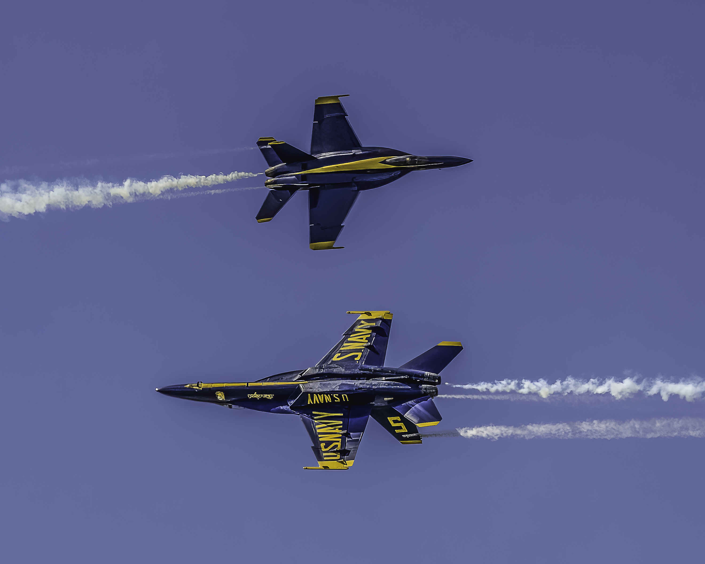 https://digital-staging.wgno.com/news/local/gallery-see-the-spectacular-blue-angels-soar-in-new-orleans-air-show/