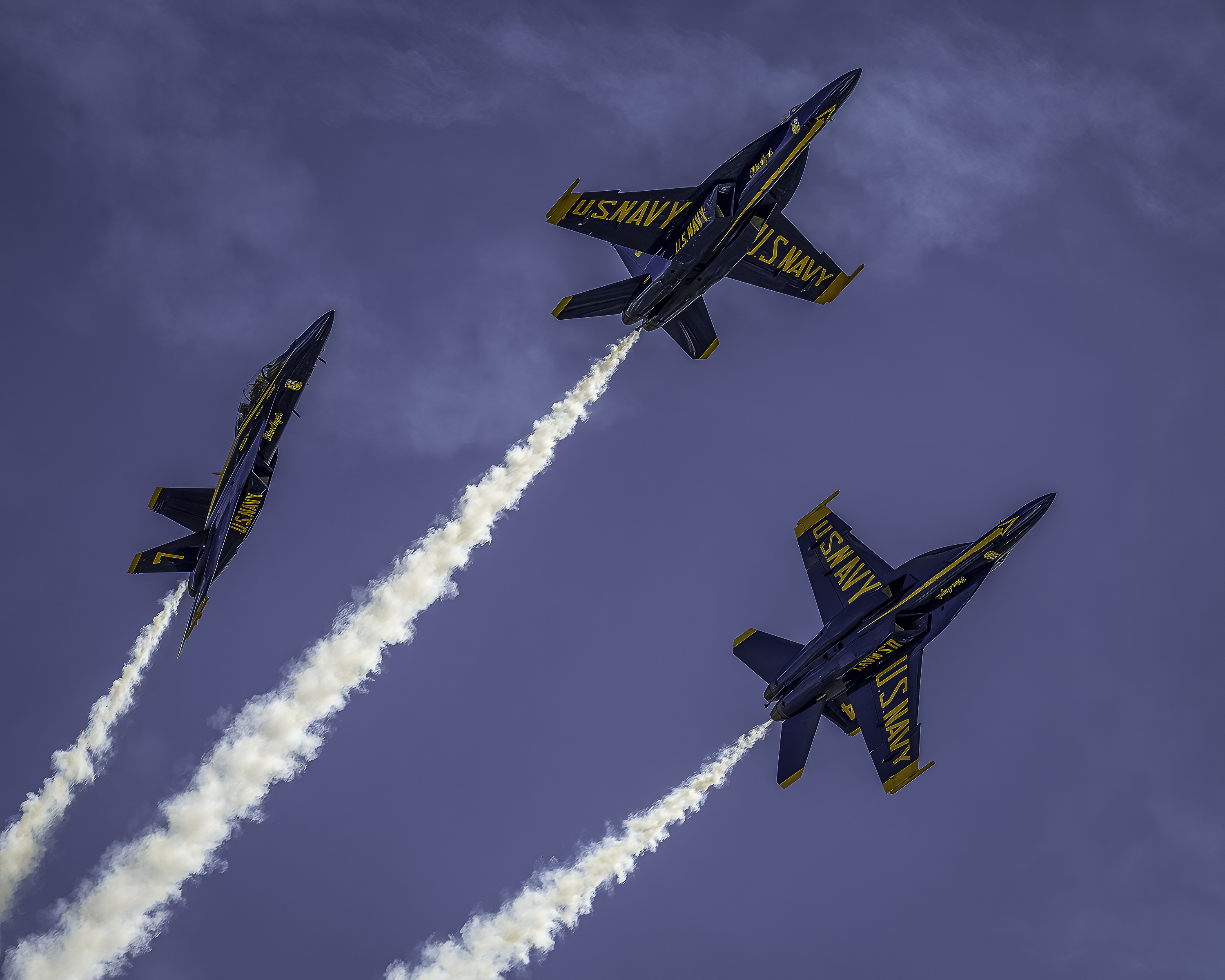 https://digital-staging.wgno.com/news/local/gallery-see-the-spectacular-blue-angels-soar-in-new-orleans-air-show/