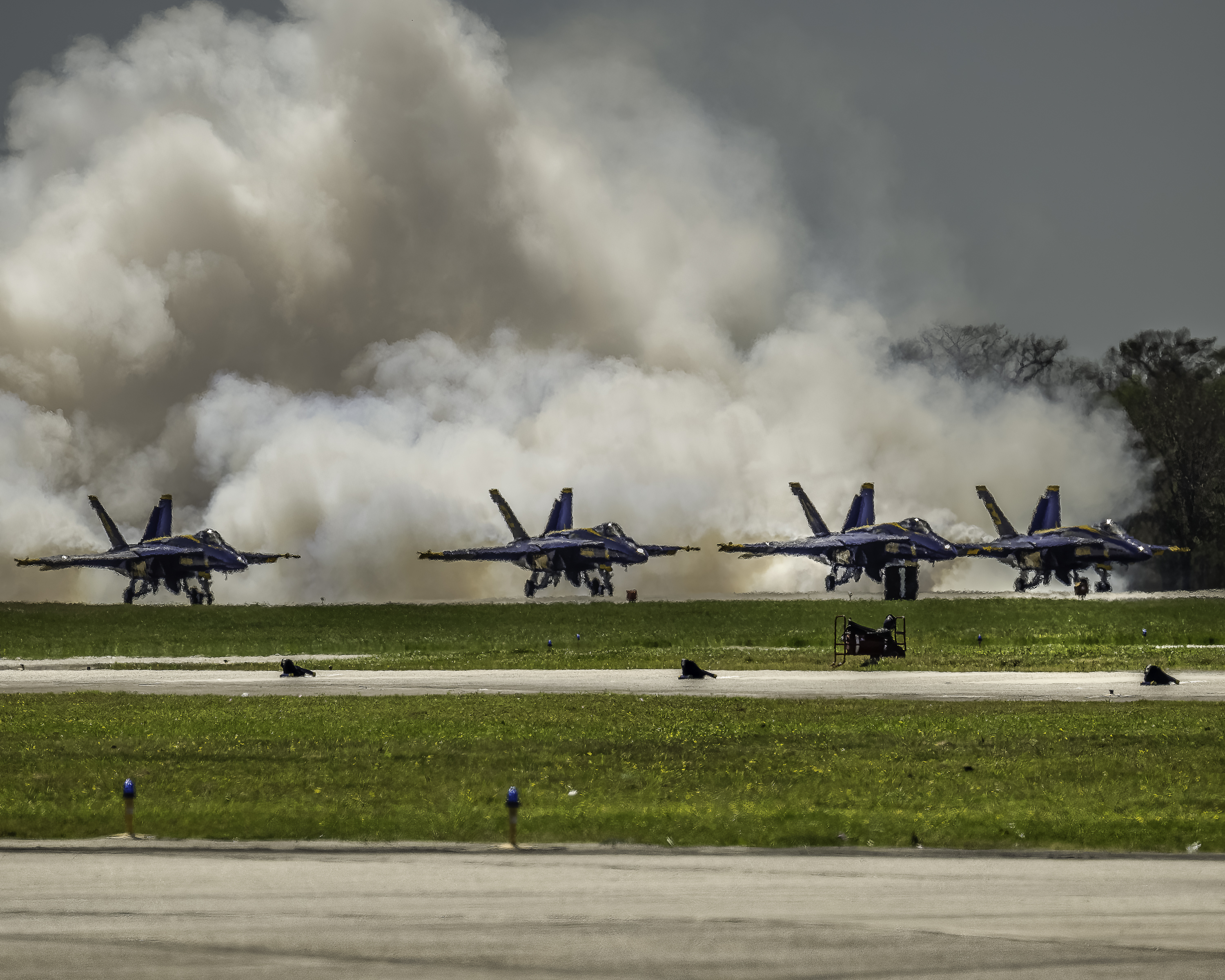 https://digital-staging.wgno.com/news/local/gallery-see-the-spectacular-blue-angels-soar-in-new-orleans-air-show/